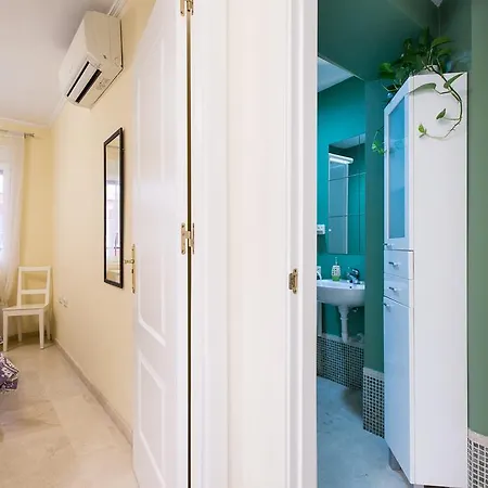 Mint Urban Suites Contemporary * Seville