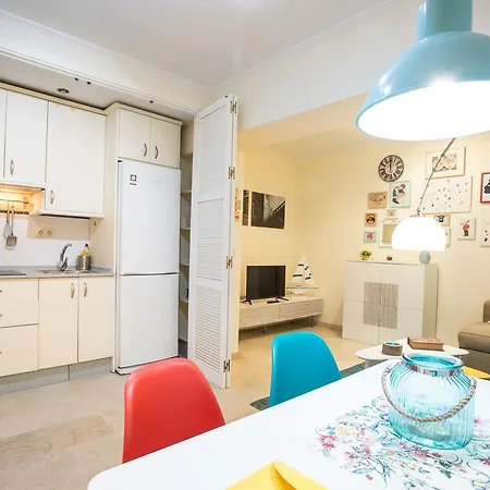 Mint Urban Suites Contemporary Apartment *