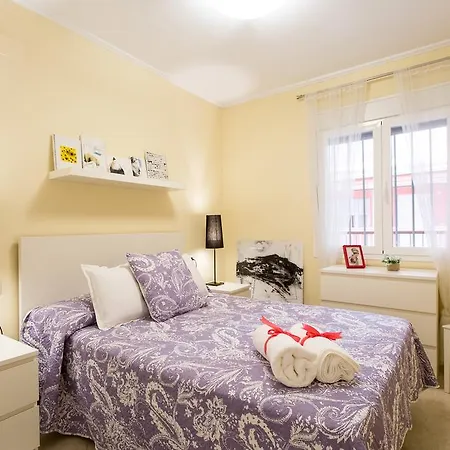 Apartment Mint Urban Suites Contemporary